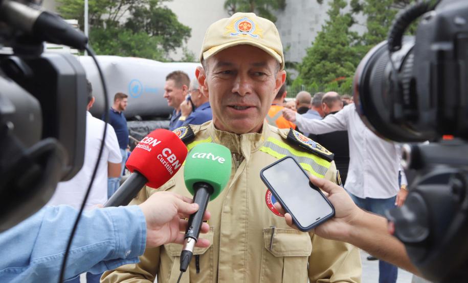 R$ 22 milhões: Estado entrega equipamentos a 100 municípios para combate a incêndios