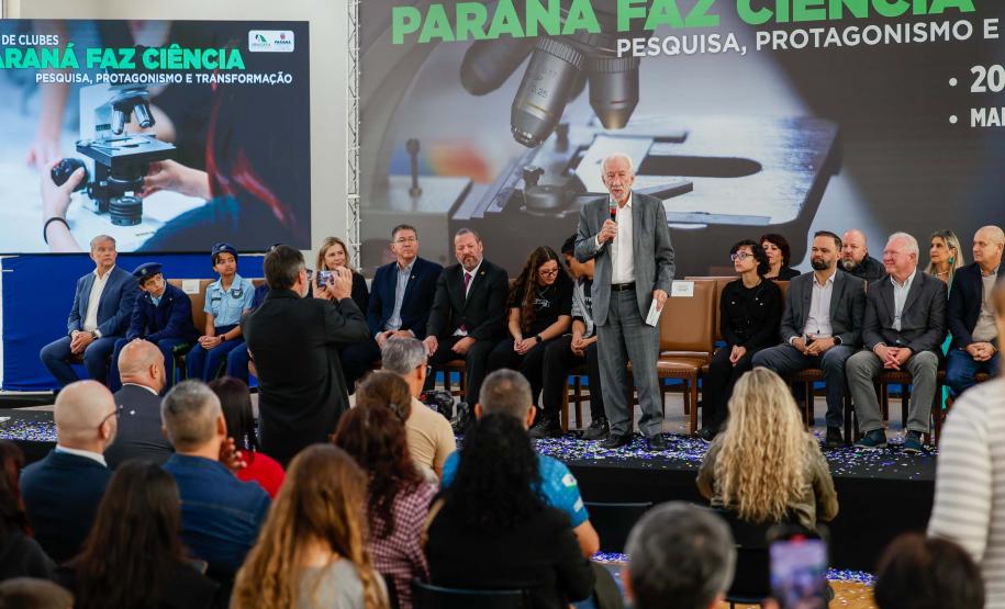 Com 4,7 mil alunos, Clubes de Ciências das escolas levam tecnologia para as comunidades