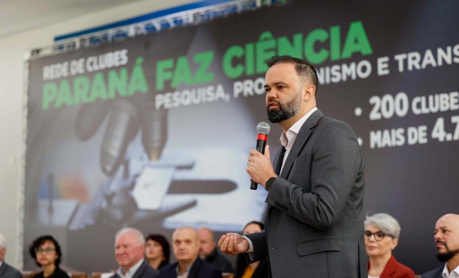 Com 4,7 mil alunos, Clubes de Ciências das escolas levam tecnologia para as comunidades