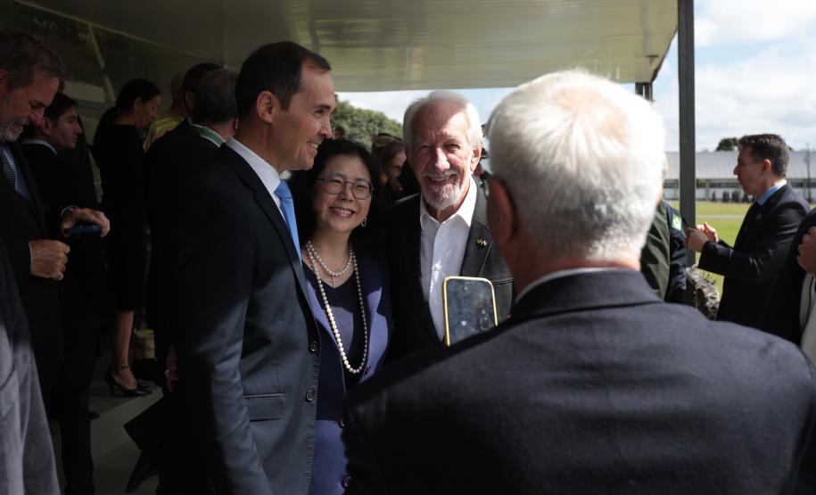 Governador em exercício participa das celebrações do Dia do Exército Brasileiro