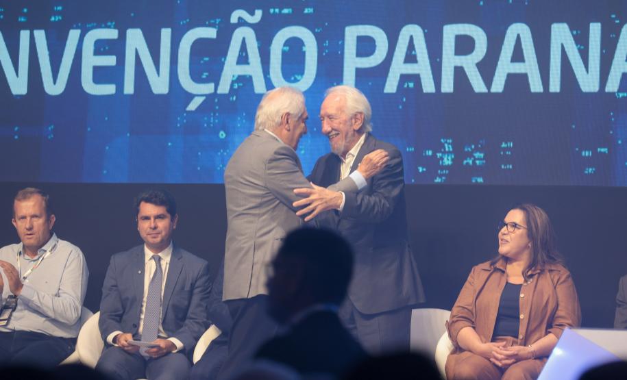 Darci Piana destaca importância do setor supermercadista ao Paraná na ExpoApras 2025