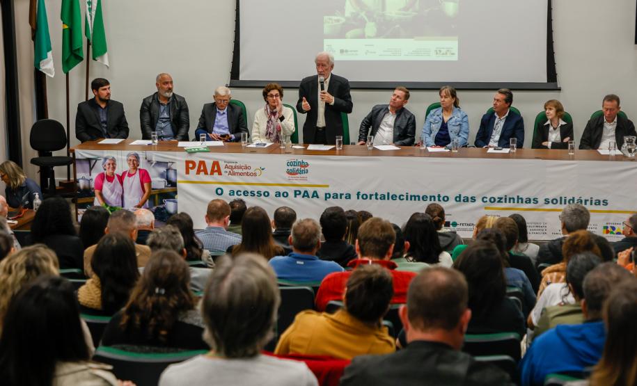 Piana participa de encontro sobre programas voltados à segurança alimentar do Paraná