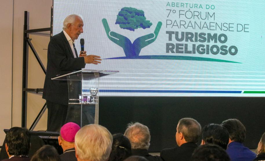 Em novo fórum, Paraná promove interreligiosidade e geração de renda com o turismo da fé
