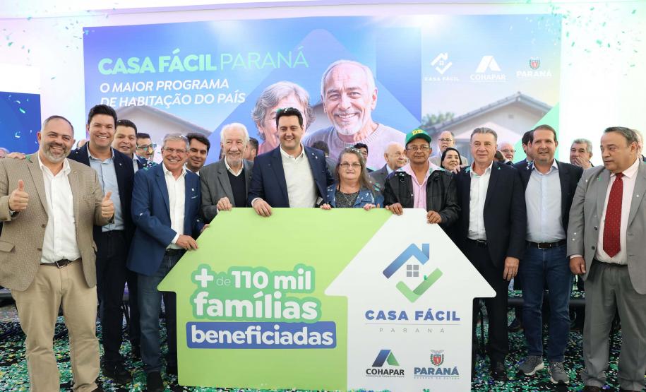Casa Fácil Paraná chega a 110 mil famílias beneficiadas e investirá mais R$ 1,5 bilhão