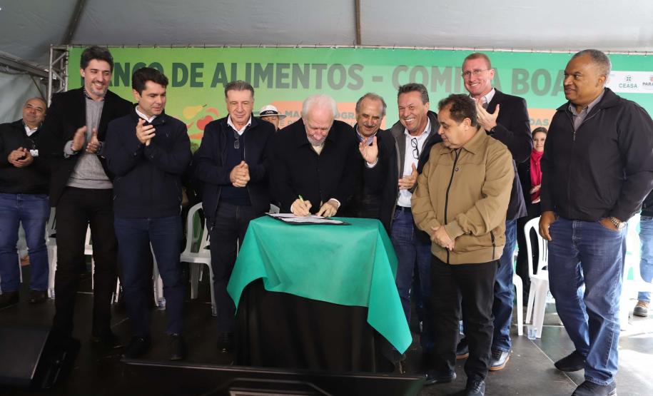 Estado moderniza Banco de Alimentos da Ceasa Cascavel e anuncia revitalização da unidade