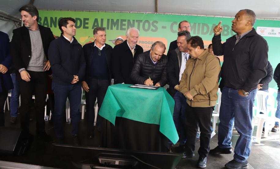 Estado moderniza Banco de Alimentos da Ceasa Cascavel e anuncia revitalização da unidade