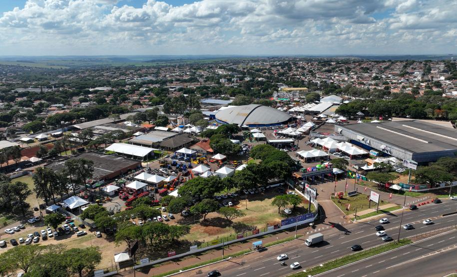 Expoingá: Estado firma acordo para impulsionar sistema que une lavoura, pecuária e floresta