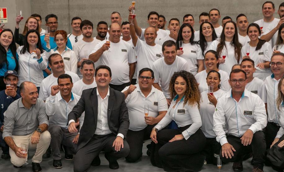 Indústria de alimentos pet inaugura investimento de R$ 140 milhões em Mandirituba