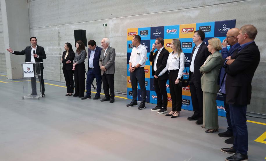 Indústria de alimentos pet inaugura investimento de R$ 140 milhões em Mandirituba