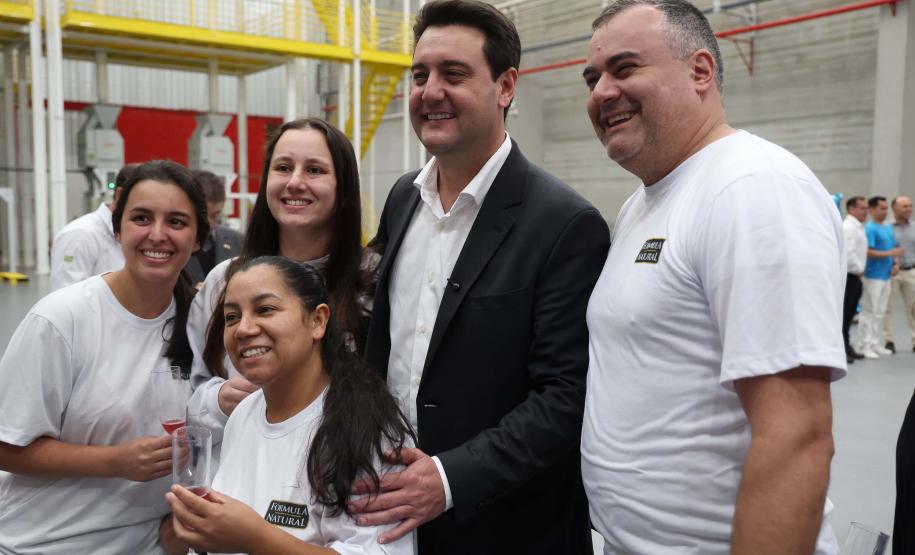 Indústria de alimentos pet inaugura investimento de R$ 140 milhões em Mandirituba