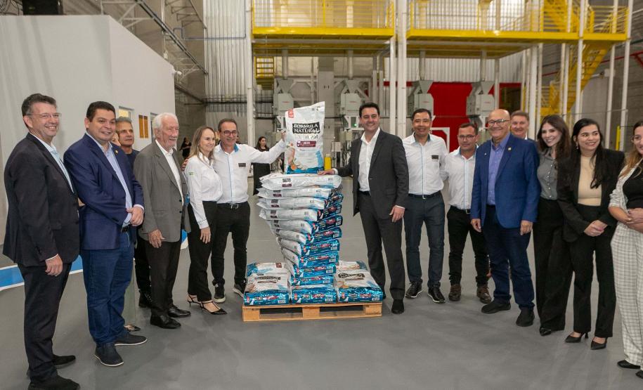 Indústria de alimentos pet inaugura investimento de R$ 140 milhões em Mandirituba