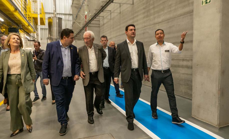 Indústria de alimentos pet inaugura investimento de R$ 140 milhões em Mandirituba