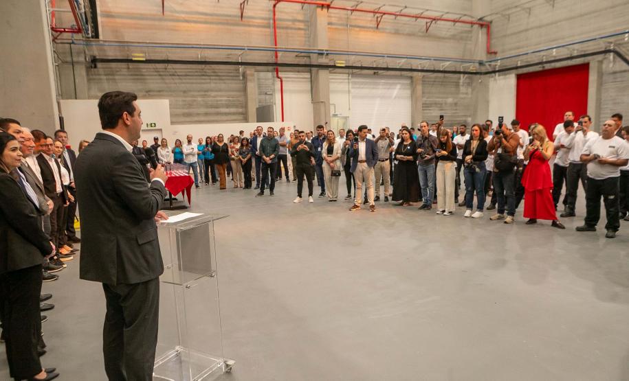 Indústria de alimentos pet inaugura investimento de R$ 140 milhões em Mandirituba