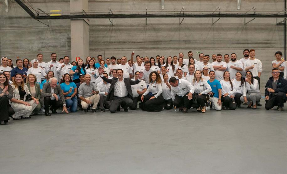 Indústria de alimentos pet inaugura investimento de R$ 140 milhões em Mandirituba