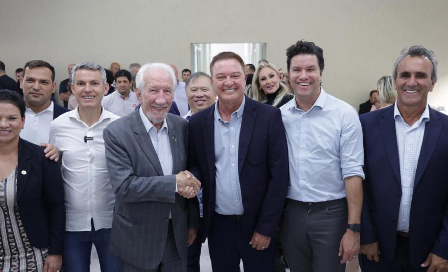 Estado formaliza investimento de R$ 4,7 milhões para pavimentação em Colombo