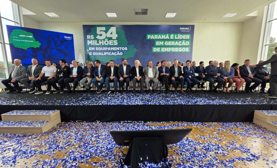 Agências do Trabalhador serão modernizadas com investimento de R$ 54 milhões do Estado