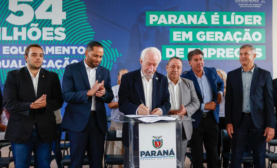 Agências do Trabalhador serão modernizadas com investimento de R$ 54 milhões do Estado