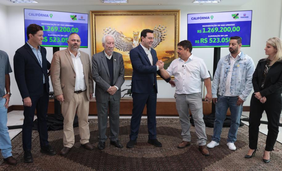 Governo libera mais R$ 36,5 milhões para o Asfalto Novo, Vida Nova em 9 municípios