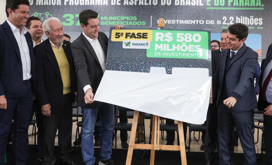 Estado amplia Asfalto Novo, Vida Nova para municípios com cerca de 100 mil habitantes