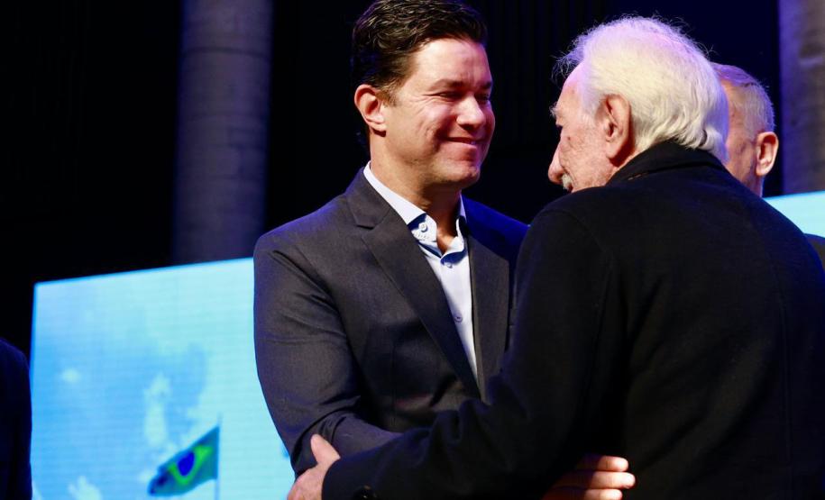 Governo do Estado promove integração de 865 novos servidores públicos do Paraná