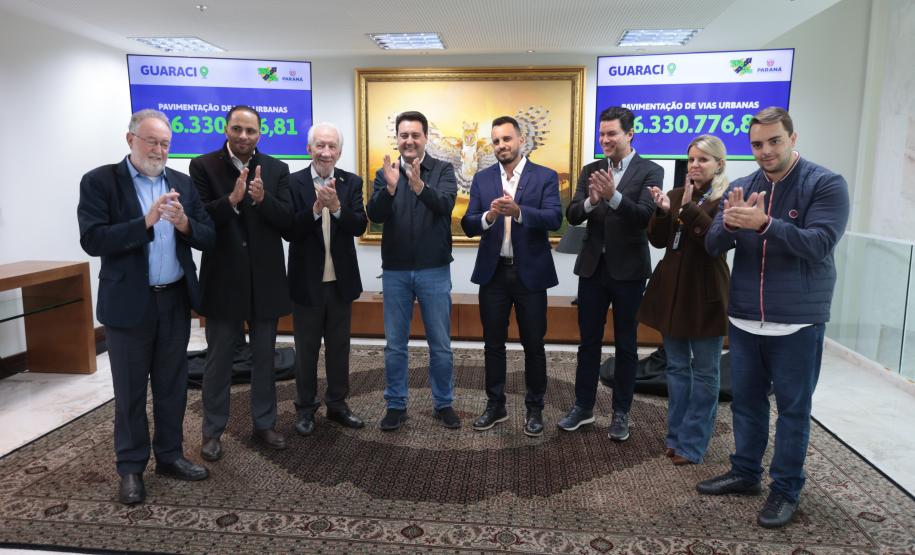 Estado anuncia R$ 49,3 milhões para mais 10 municípios dentro do Asfalto Novo, Vida Nova