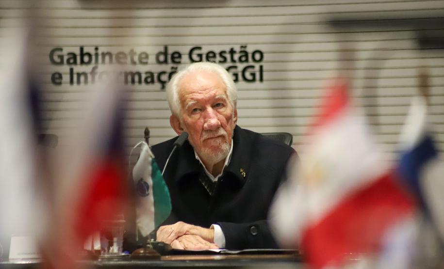 Em reunião com Corpo Consular, Piana destaca força das parcerias internacionais