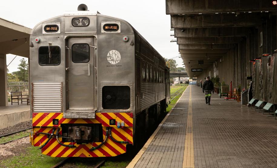 Piana participa da inauguração de novo espaço cultural da Estação Ferroviária de Curitiba