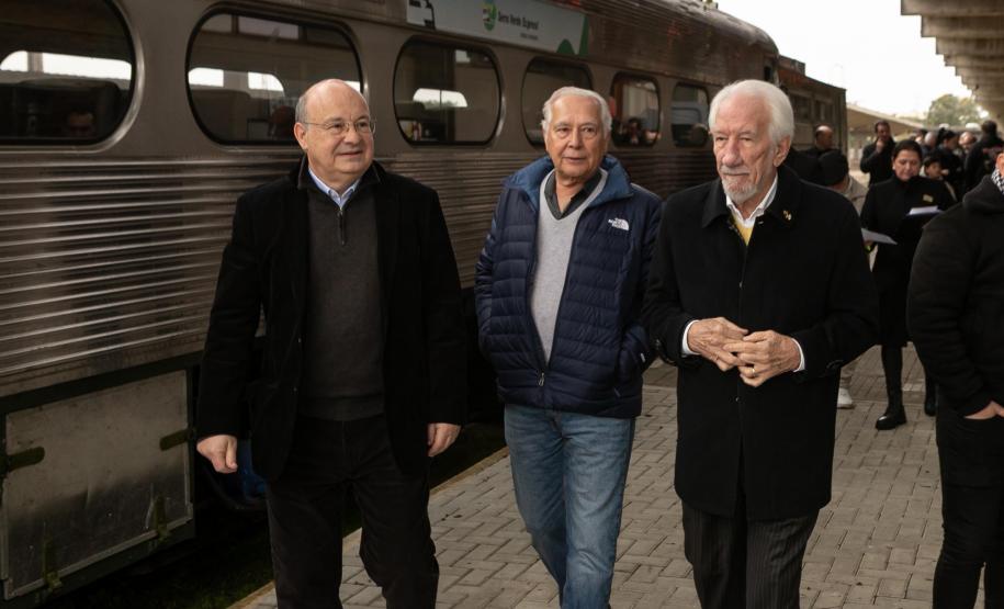 Piana participa da inauguração de novo espaço cultural da Estação Ferroviária de Curitiba