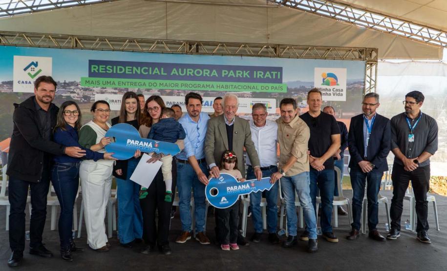 Estado investe quase R$ 1 milhão para ajudar 46 famílias de Irati a comprarem a casa própria