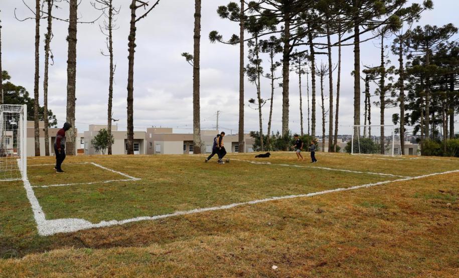 Erguido com apoio do Estado, bairro planejado de Ponta Grossa recebe 293 moradores