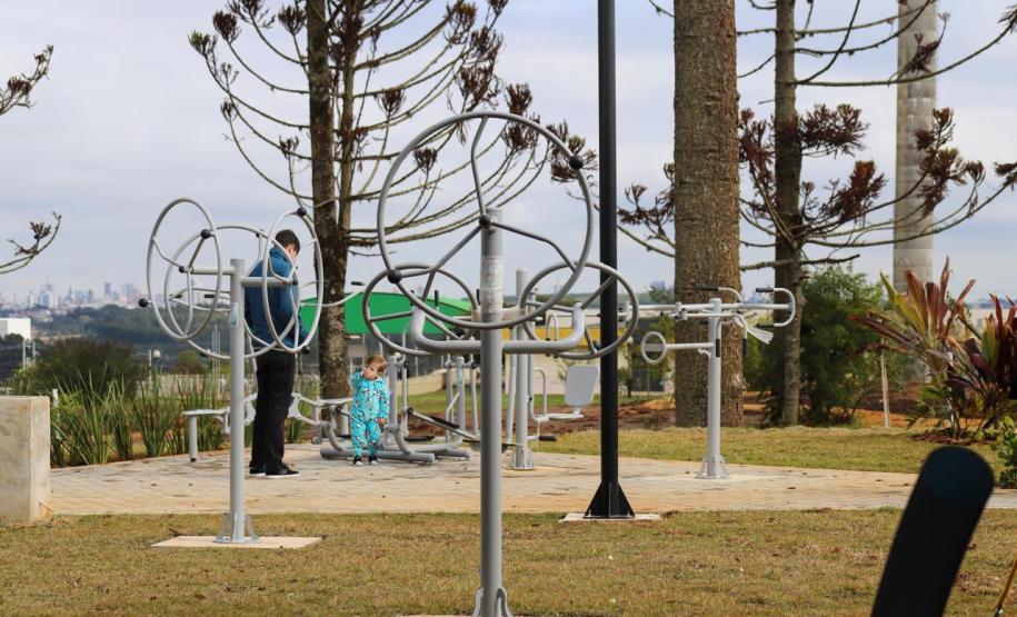 Erguido com apoio do Estado, bairro planejado de Ponta Grossa recebe 293 moradores