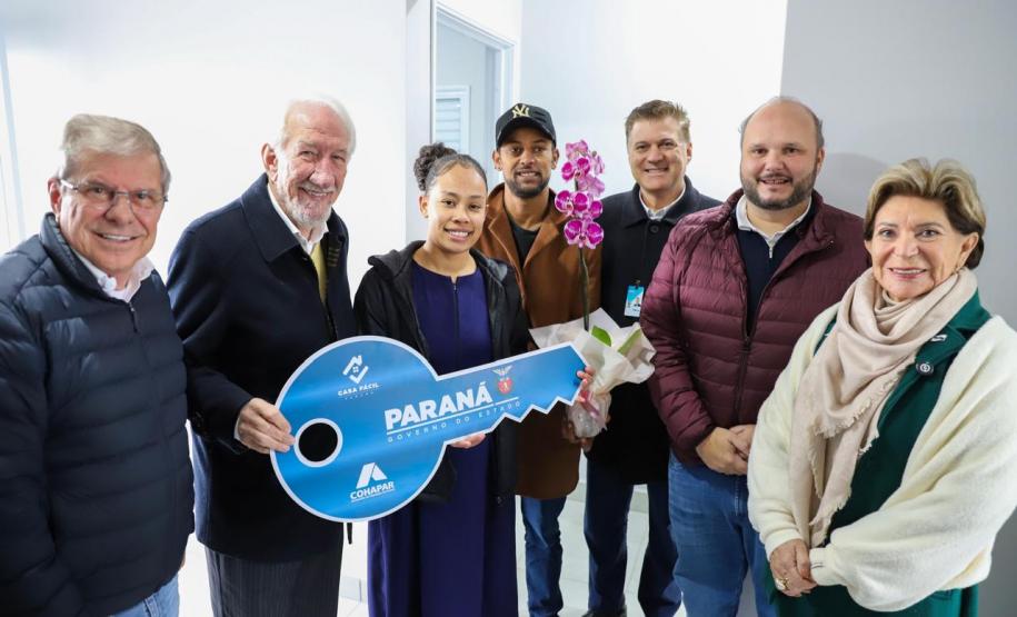 Erguido com apoio do Estado, bairro planejado de Ponta Grossa recebe 293 moradores