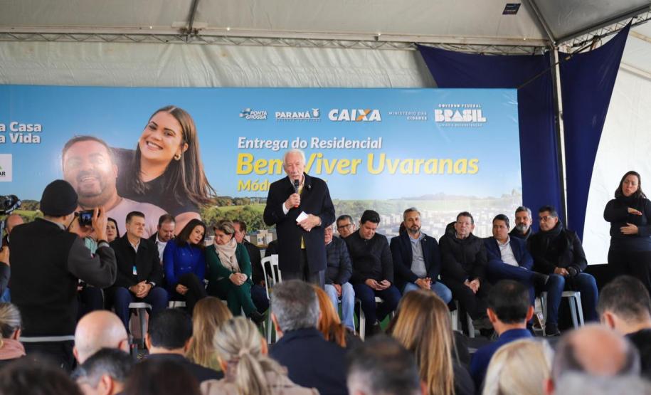 Erguido com apoio do Estado, bairro planejado de Ponta Grossa recebe 293 moradores