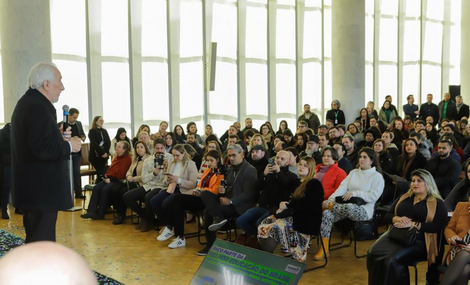 Nomeação de mais 988 professores para a rede fortalece a educação estadual