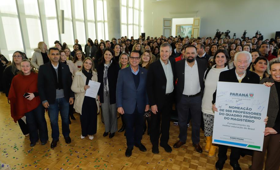 Nomeação de mais 988 professores para a rede fortalece a educação estadual