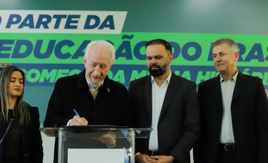 Nomeação de mais 988 professores para a rede fortalece a educação estadual