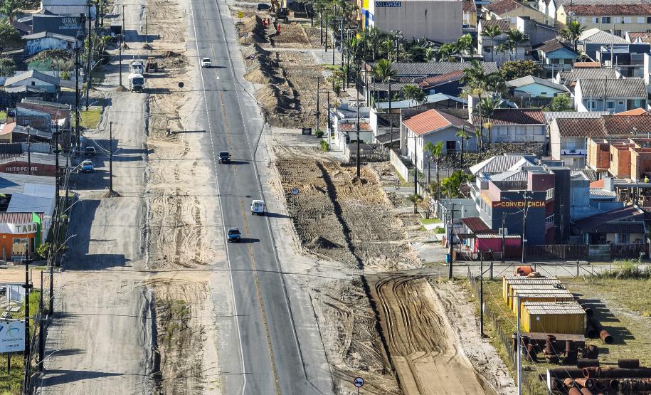 Governador dá início à duplicação em concreto da PR-412 entre Matinhos e Pontal do Paraná