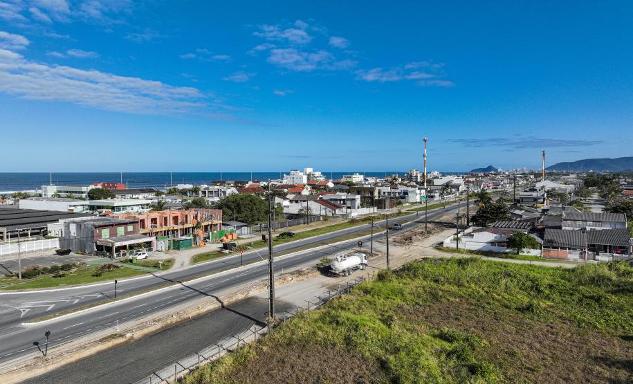 Governador dá início à duplicação em concreto da PR-412 entre Matinhos e Pontal do Paraná