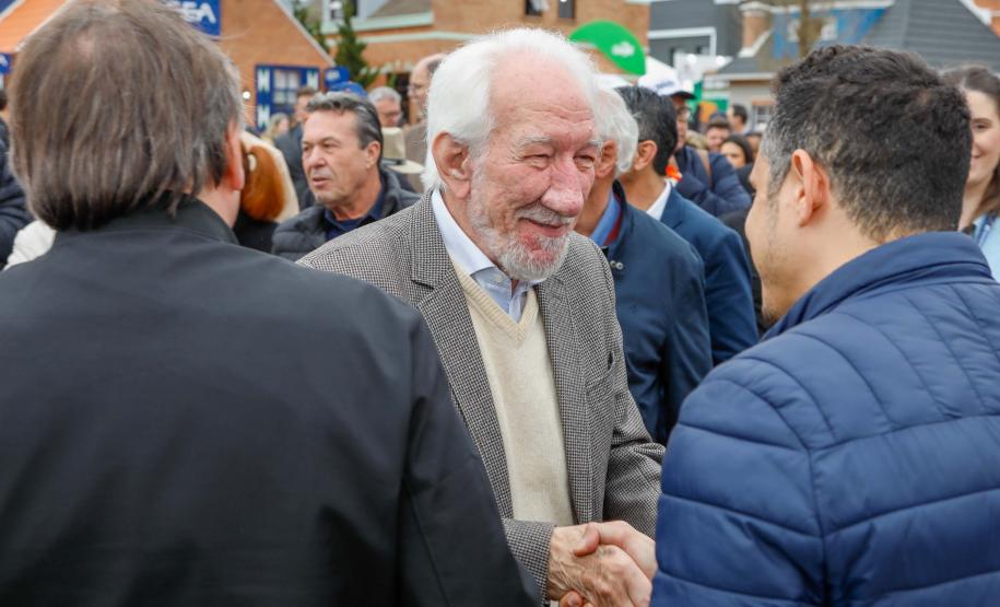 Darci Piana destaca força do Paraná na produção de laticínios na abertura da Agroleite 2025