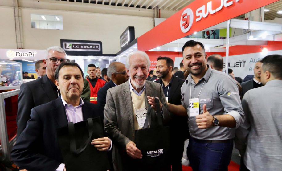 Darci Piana enfatiza a força da indústria paranaense em evento do setor de plástico