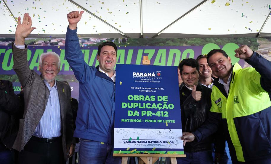 Governador dá início à duplicação em concreto da PR-412 entre Matinhos e Pontal do Paraná