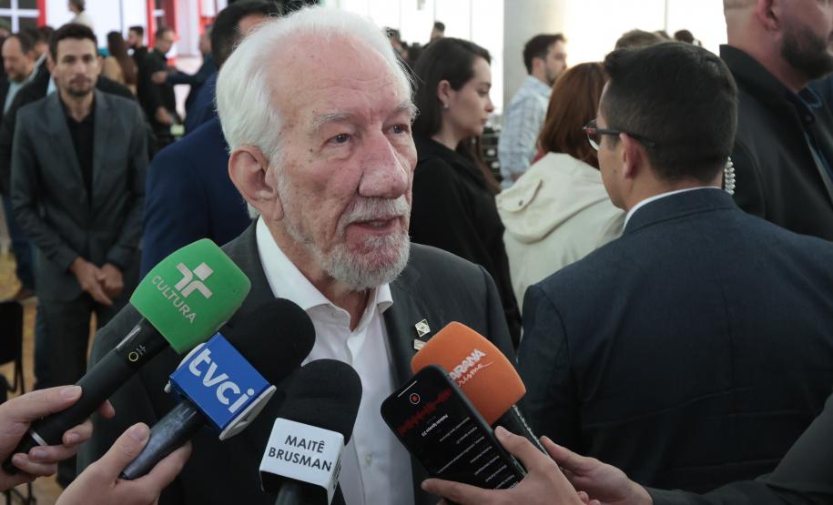 Estado investe R$ 55,2 milhões e vai apoiar municípios com 46 novos Cras e Creas