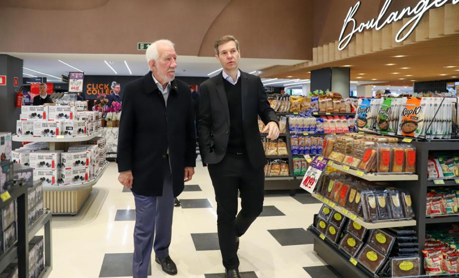 Piana destaca crescimento dos supermercados no Paraná em inauguração do Grupo Muffato