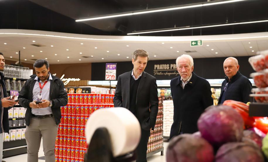 Piana destaca crescimento dos supermercados no Paraná em inauguração do Grupo Muffato
