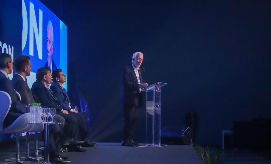 Obras do Estado ajudam a impulsionar setor da construção civil, destaca o vice-governador