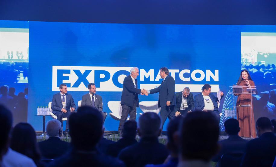 Obras do Estado ajudam a impulsionar setor da construção civil, destaca o vice-governador