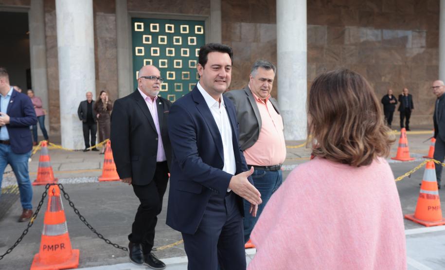 Paraná lança a mais completa unidade móvel de saúde da mulher do Brasil