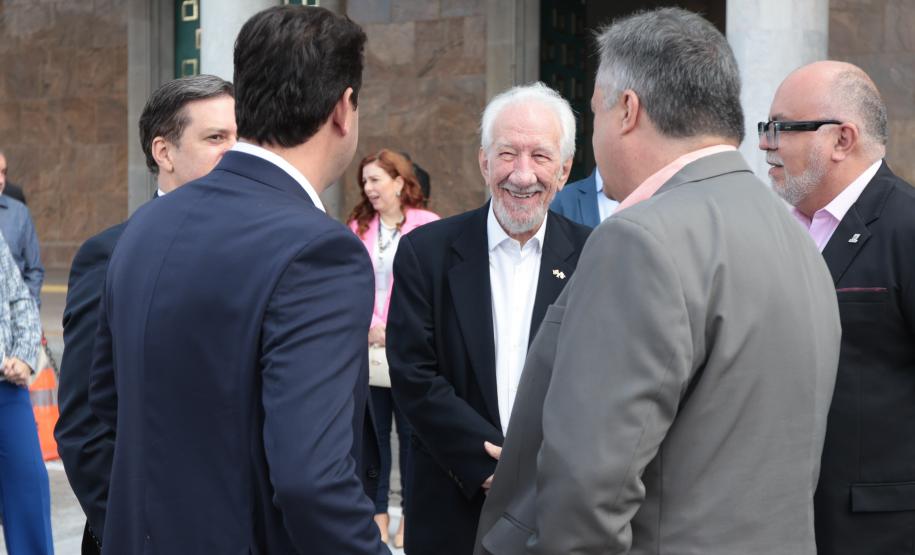 Paraná lança a mais completa unidade móvel de saúde da mulher do Brasil