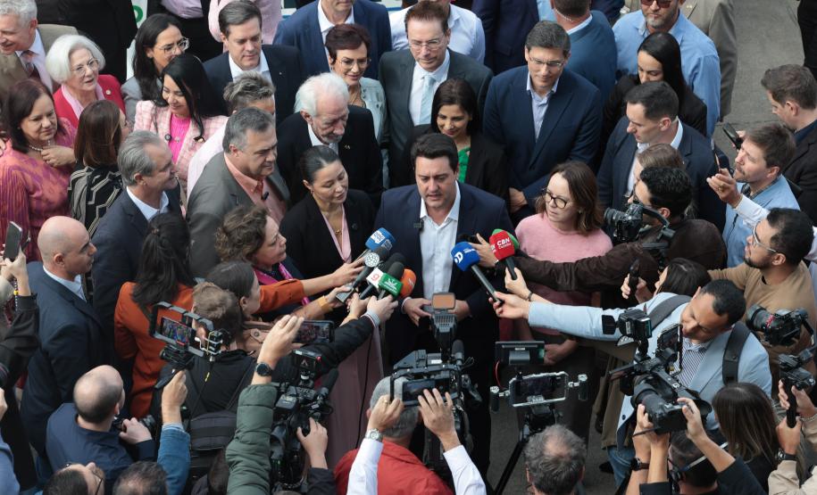 Paraná lança a mais completa unidade móvel de saúde da mulher do Brasil