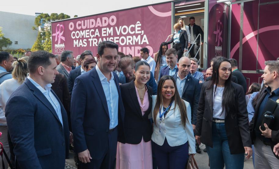 Paraná lança a mais completa unidade móvel de saúde da mulher do Brasil